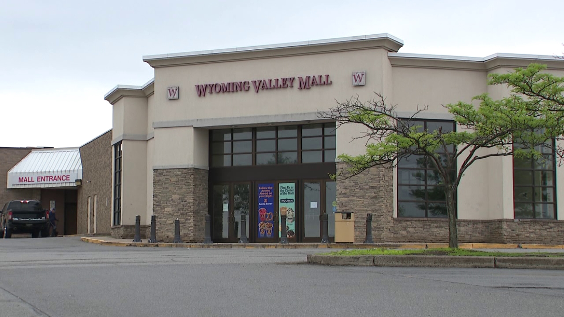The Wyoming Valley Mall remains closed due to a power outage caused by damaged underground lines, leaving businesses inside the mall feeling the effects.