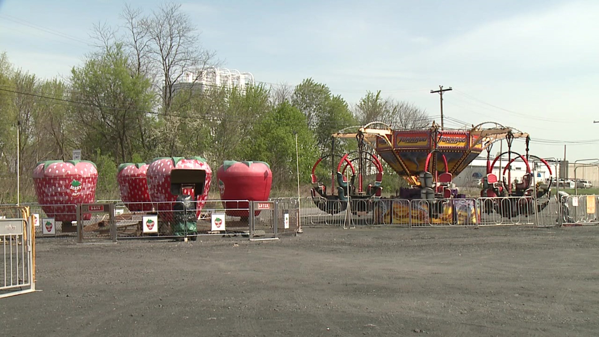 The Cherry Blossom Food and Fun Festival, scheduled for this weekend, is giving hope to food and ride vendors.