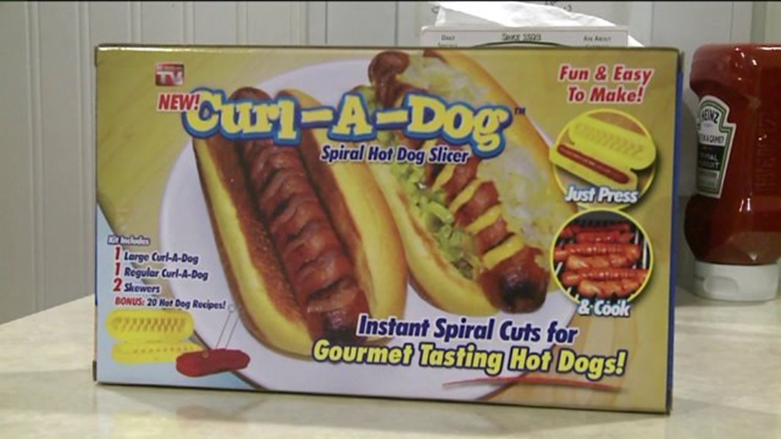 Curl a Dog Hot Dog Slicer