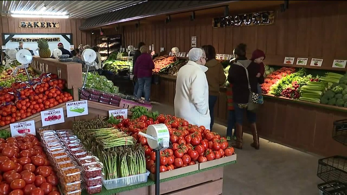 New Market Opens in Lewisburg