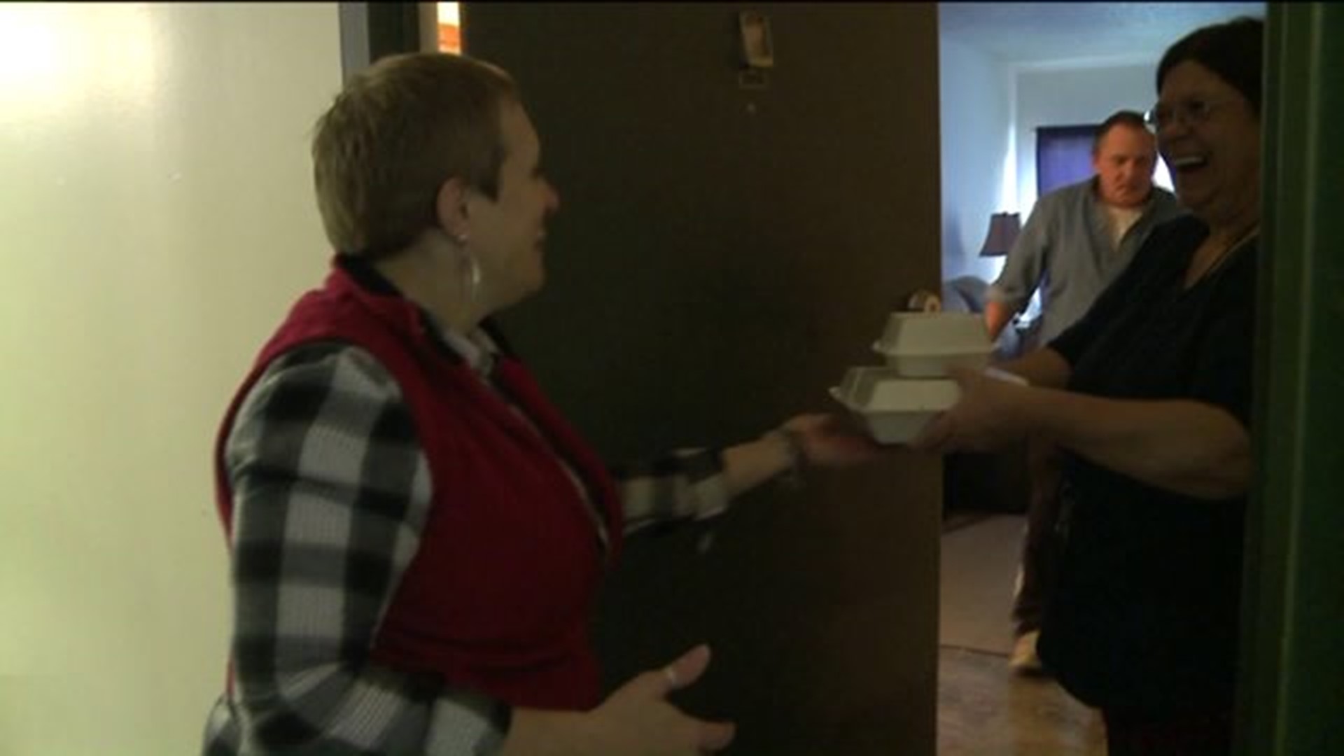 CEO Provides Thanksgiving Meals To Hundreds of Families