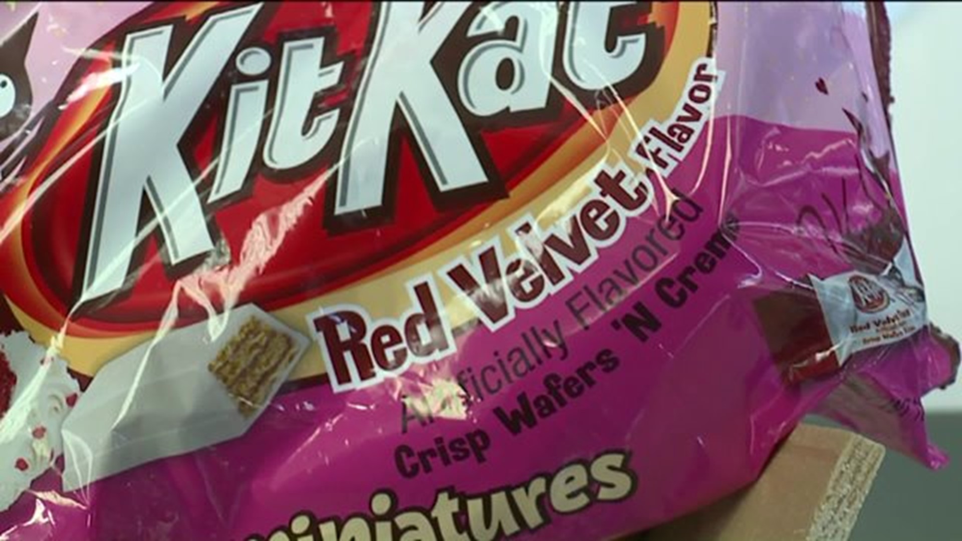 Taste Test: Red Velvet Kit Kat Bars