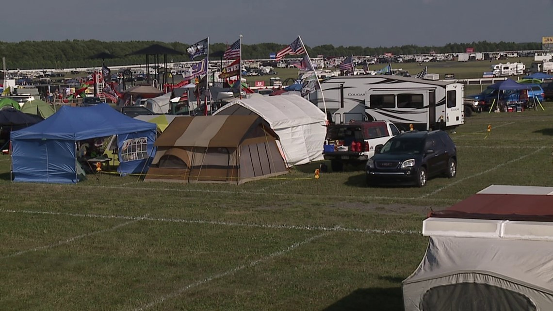 Fans prepare for hot NASCAR weekend - Vimarsana News