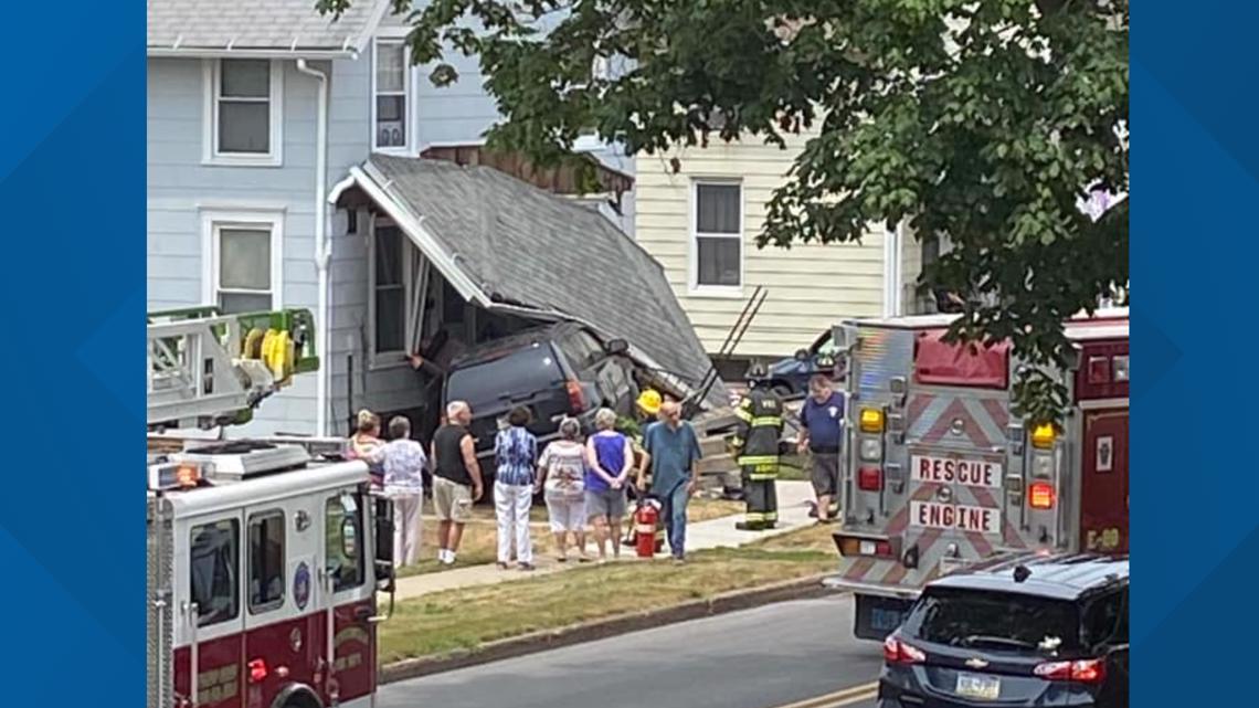 Car crashes into home in Montoursville