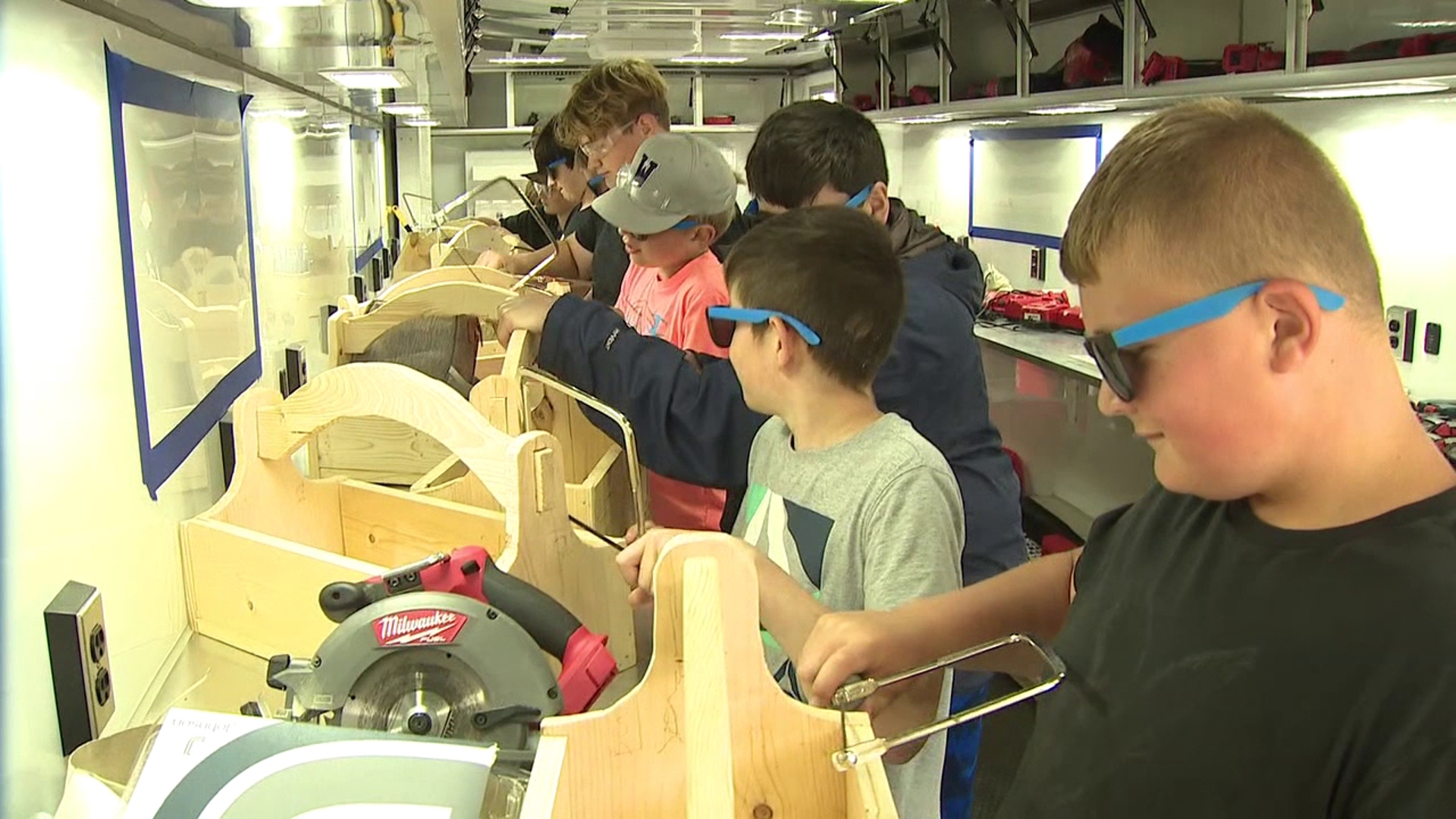 Students crafting skills at Honesdale trades camp | wnep.com