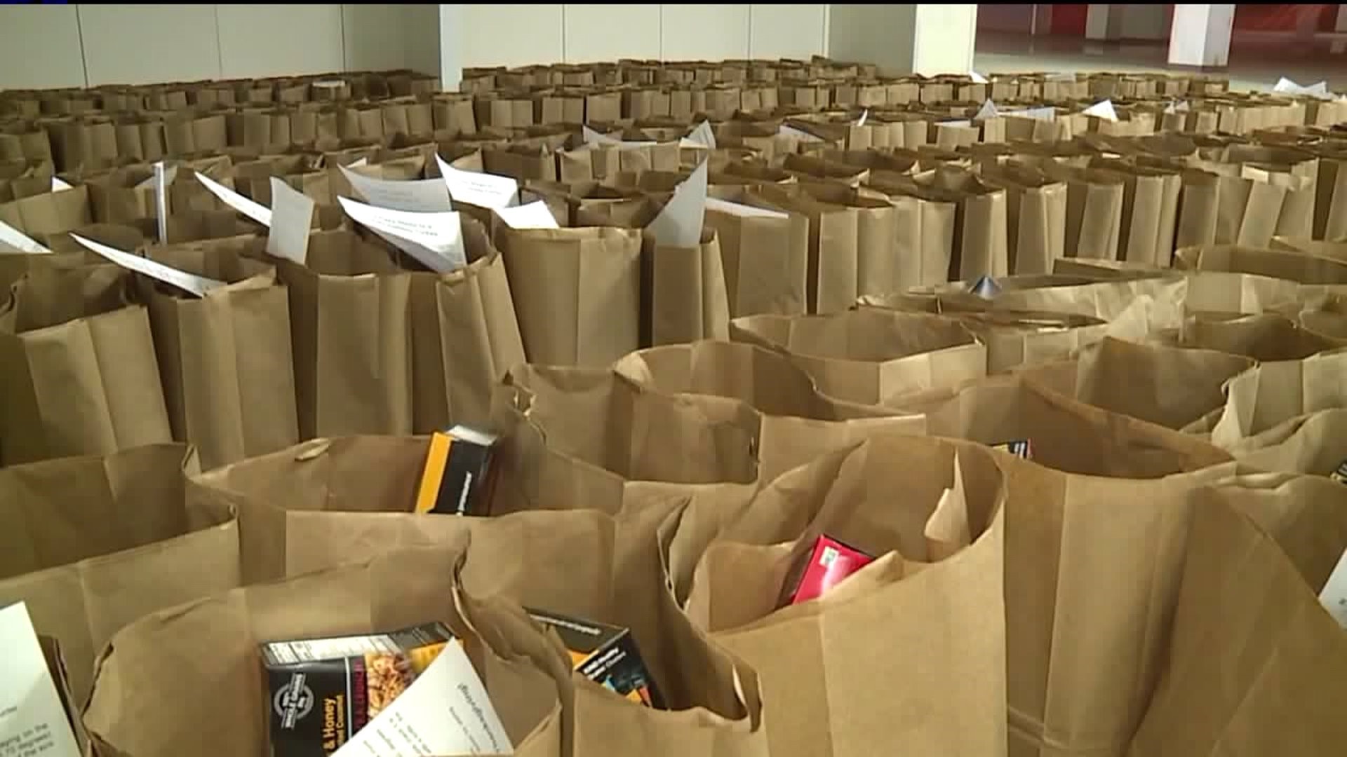 Thanksgiving Project Distributes Meals