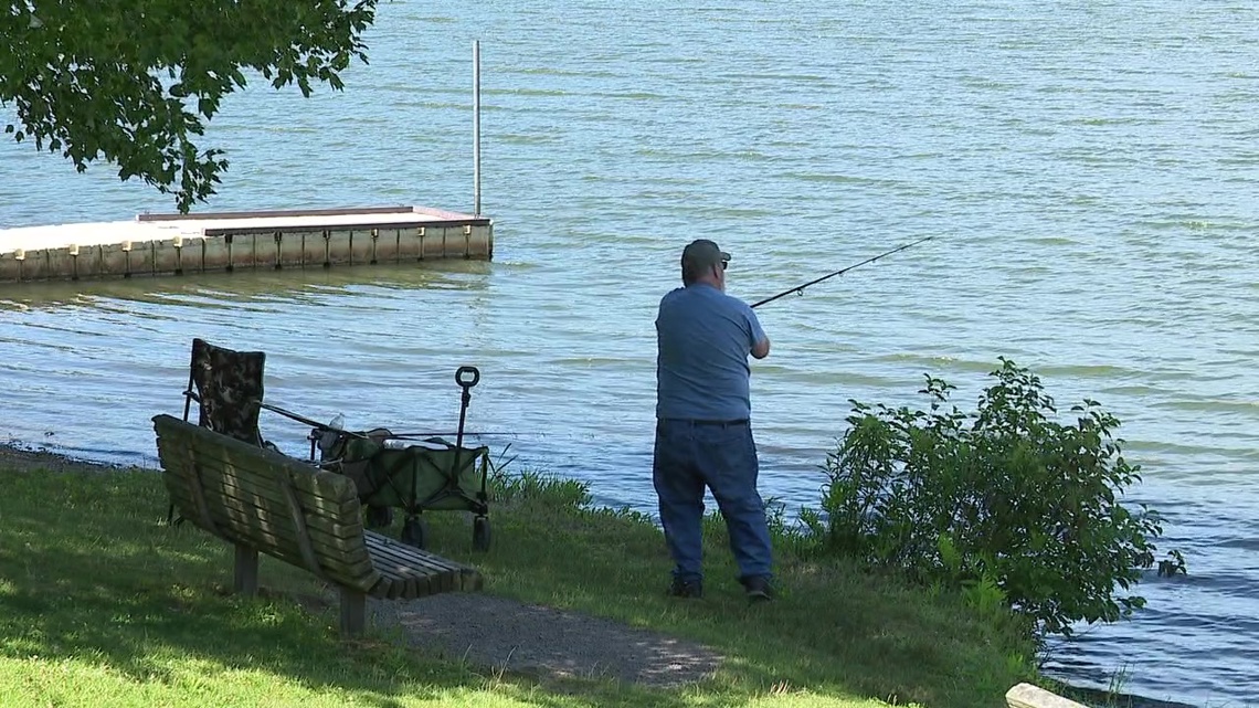 is 4th of july a free fishing day