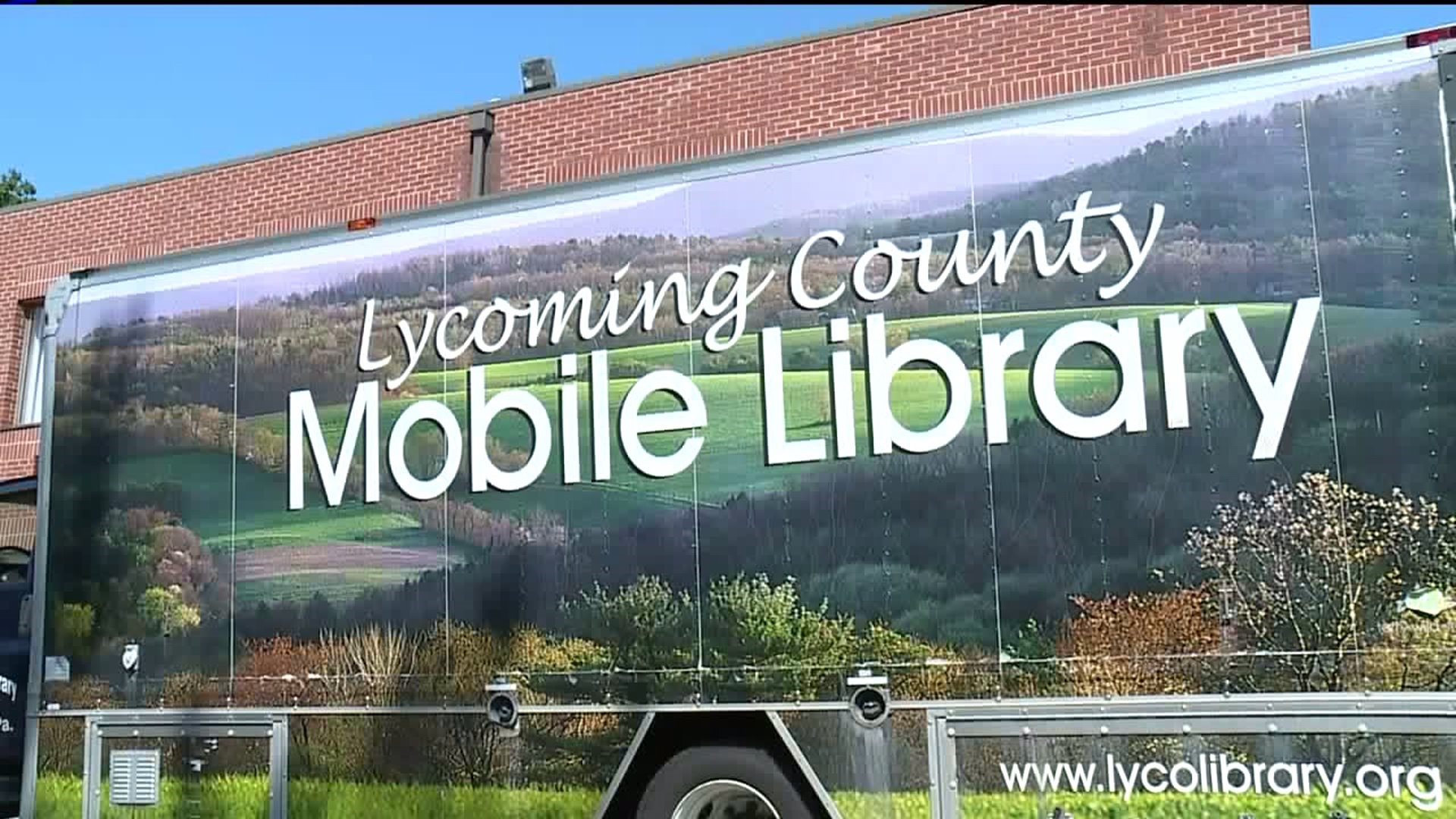 Funds Needed for New Bookmobiles