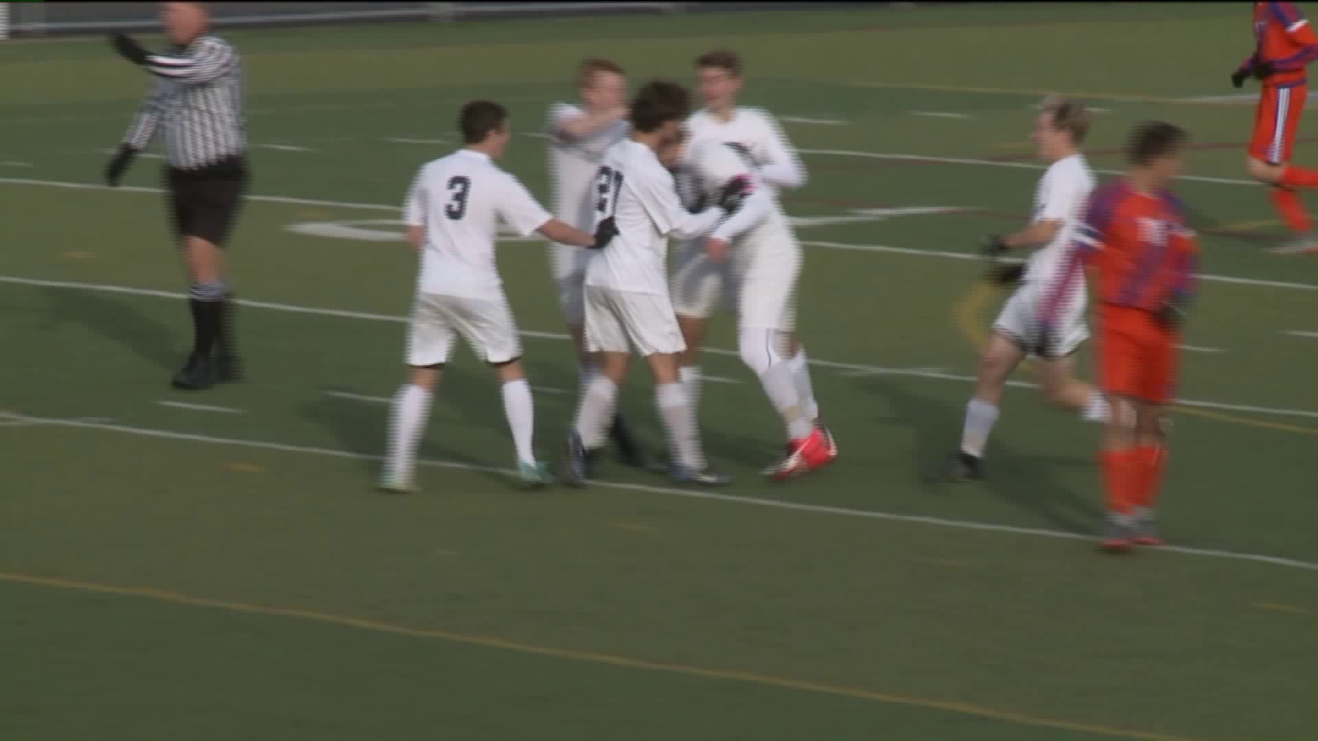 Mountain View Boys Soccer Falls to Camp Hill in States