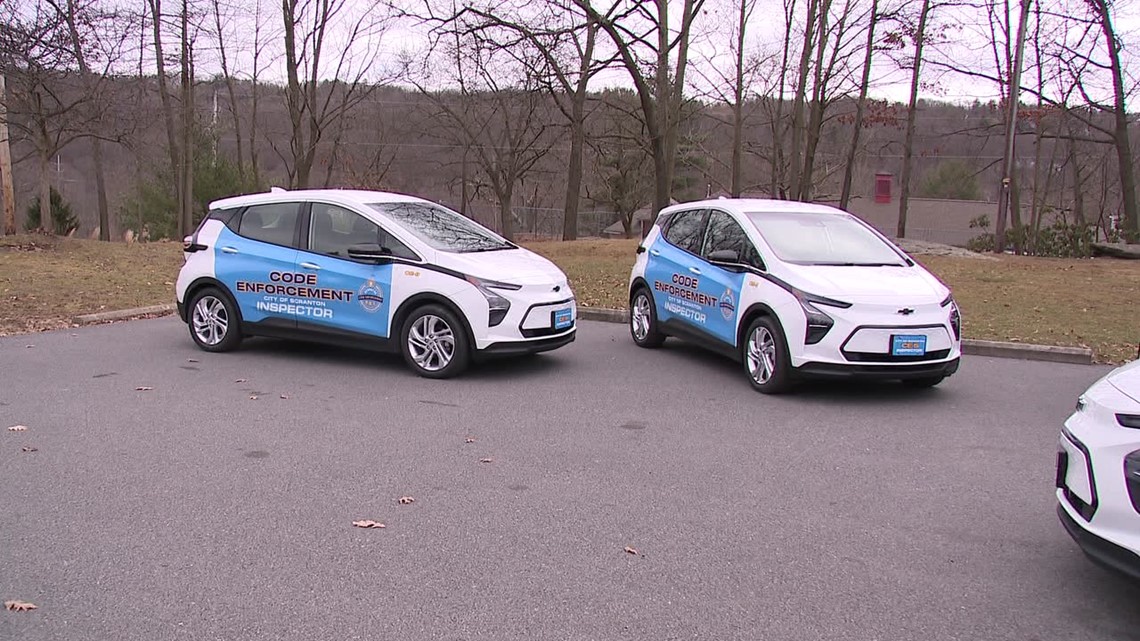 Scranton gets 10 new electric vehicles for code enforcement