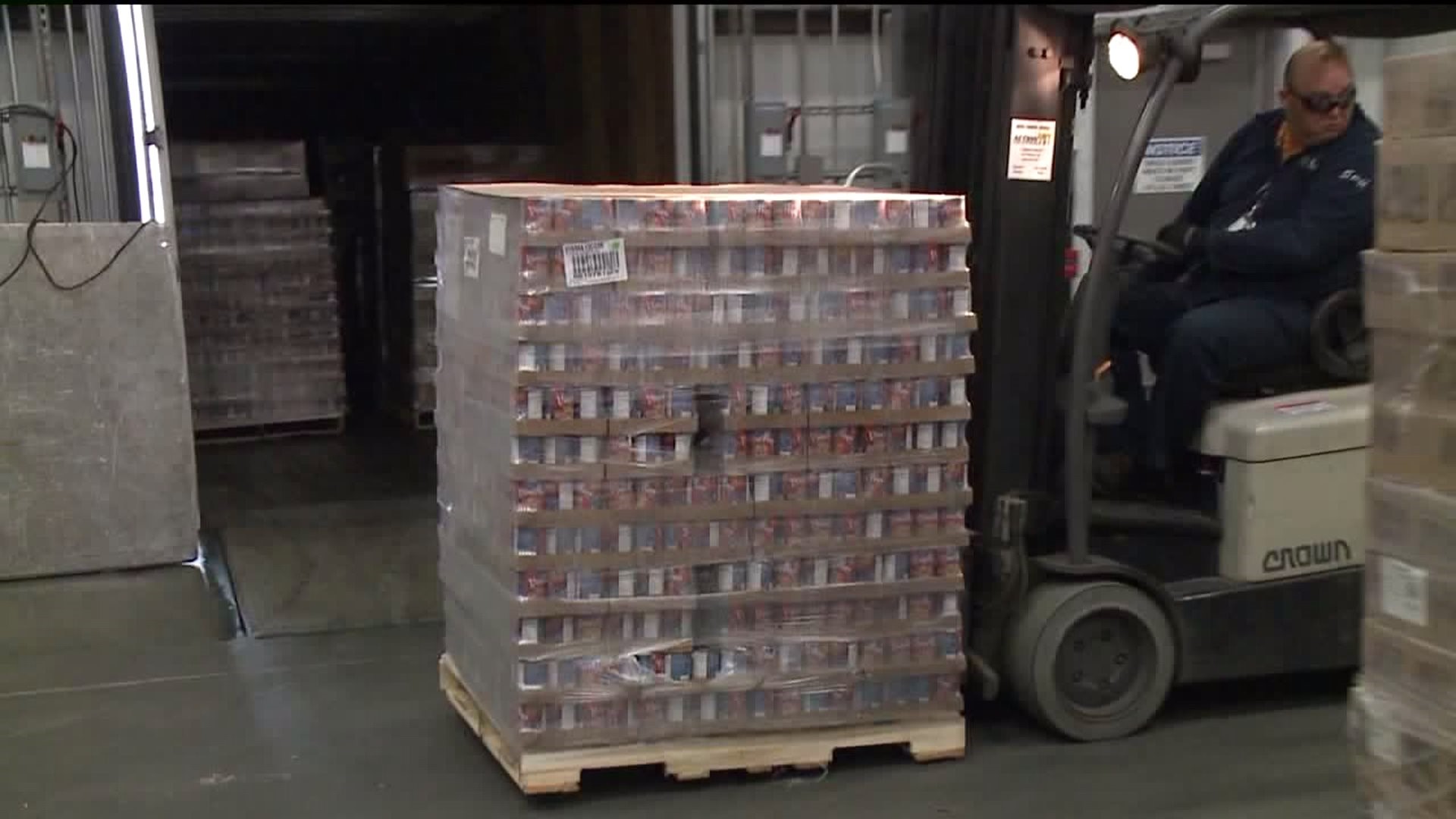 Food Bank Providing Food to Federal Workers in Luzerne County