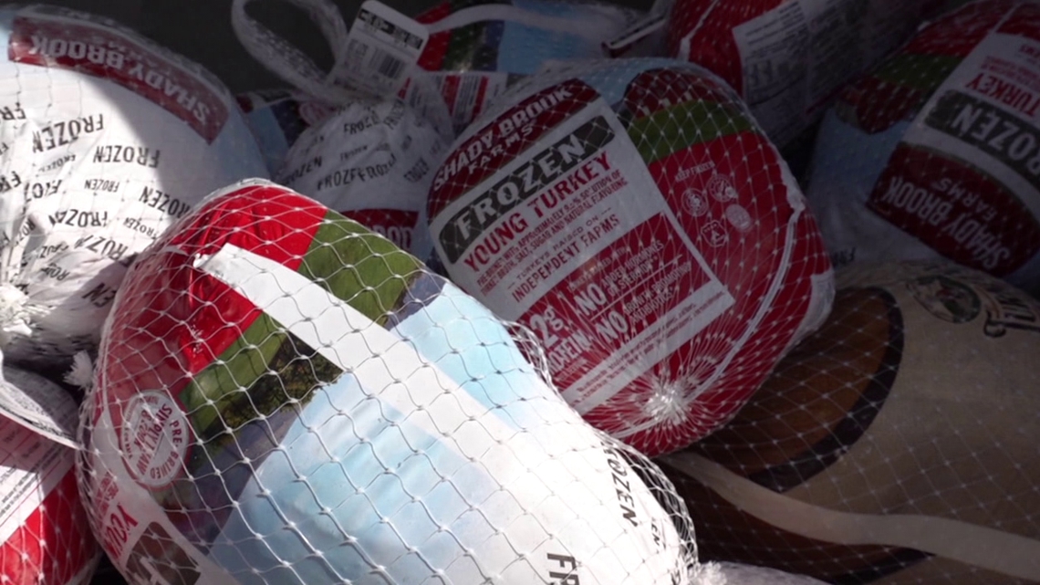 Car dealership collecting hundreds of turkeys for veterans in need