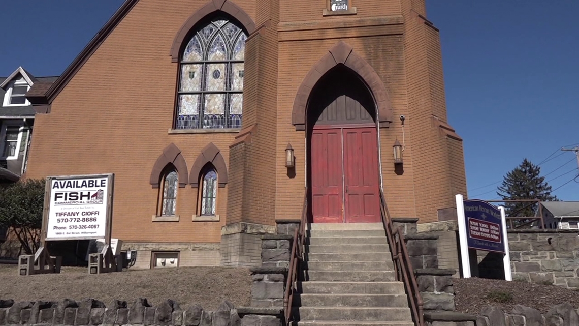 Parishioners in Williamsport say goodbye to their centuries-old church