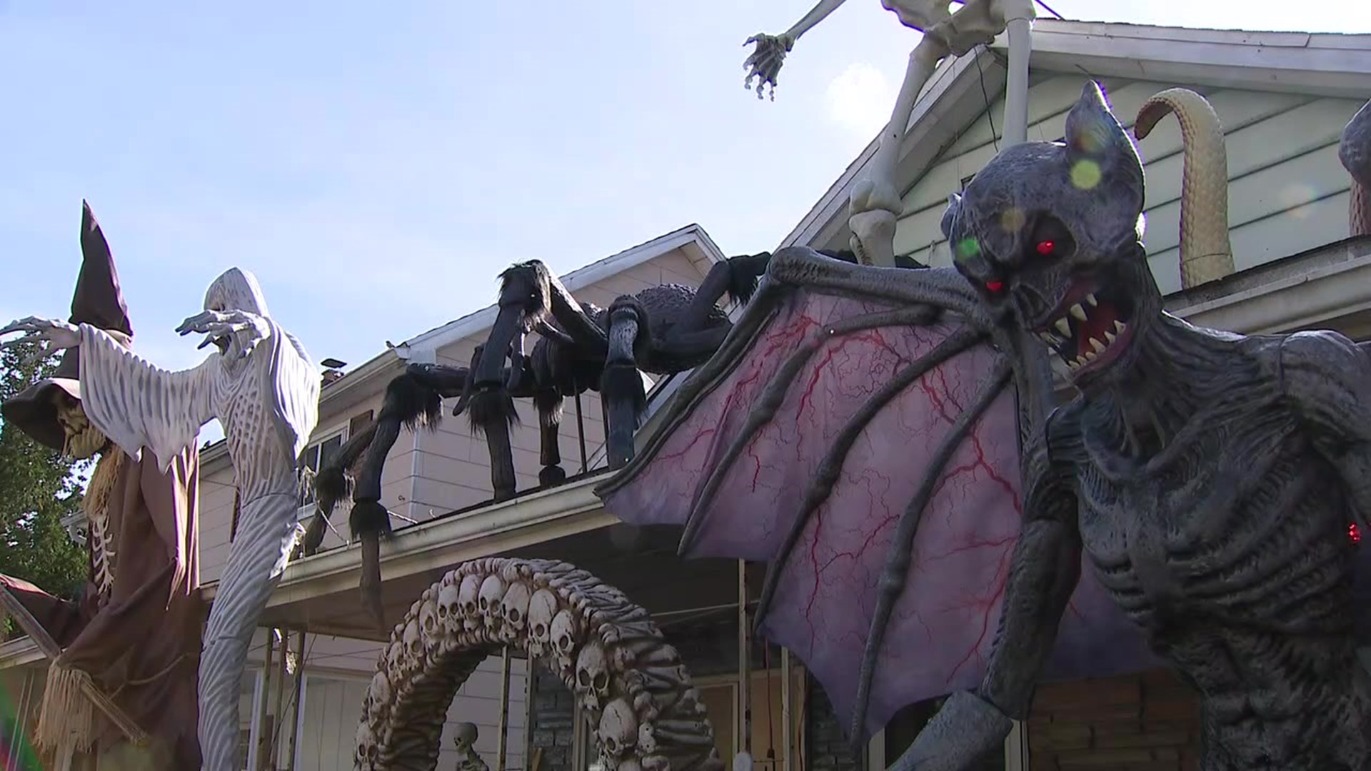A homeowner in Carbon County is using his Halloween display to give back to the local school district.
