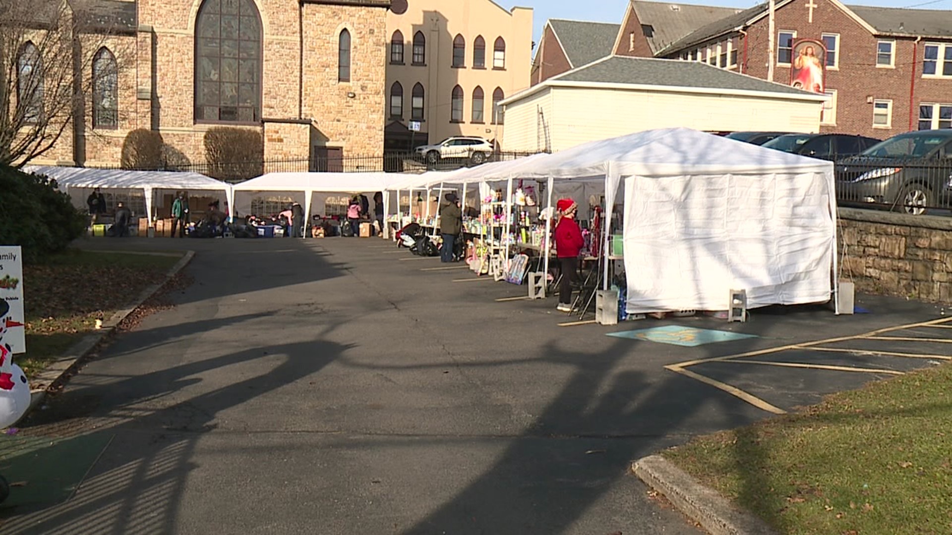 A charity in Scranton is making sure hundreds of parents feel a child's joy on Christmas morning.