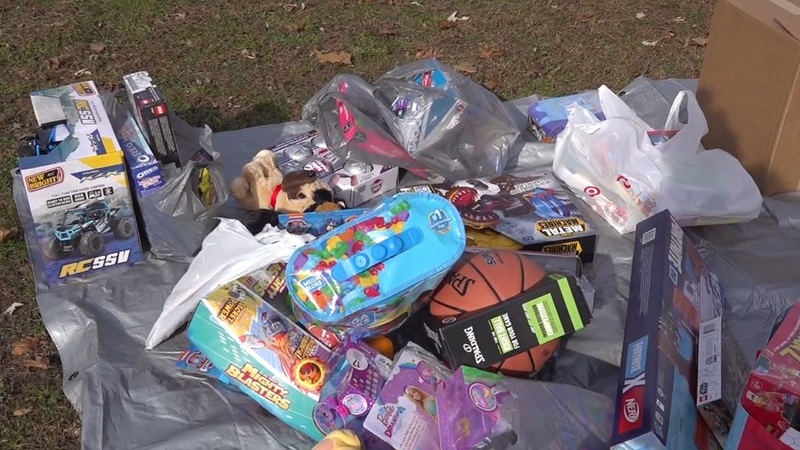 'Santa Squad' helping kids in need in Pittston - Vimarsana News