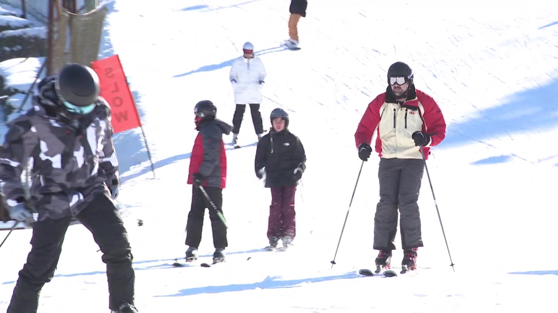 Paleis bedelaar Kleuterschool Camelback Mountain Ski resort prepares for busy holiday weekend | wnep.com