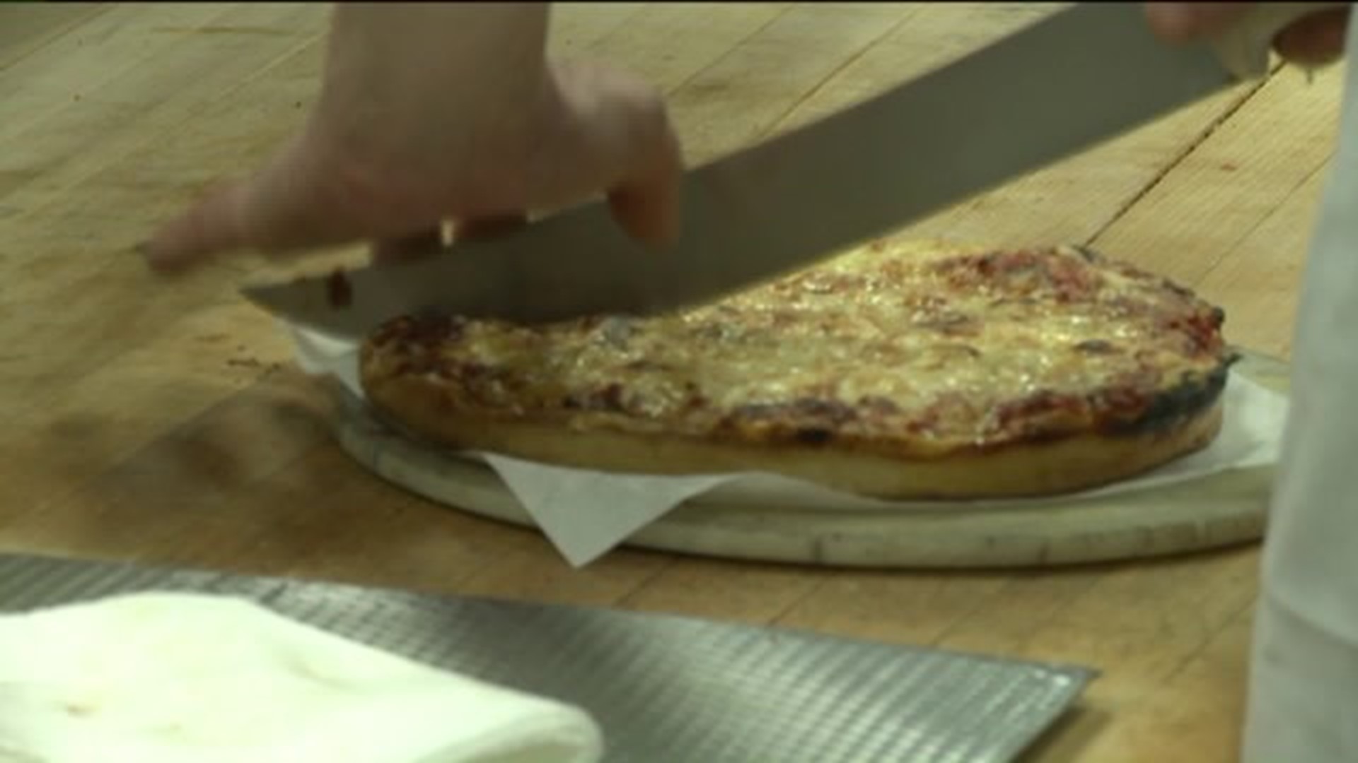 Pizza Place Raises Money for Autism Center