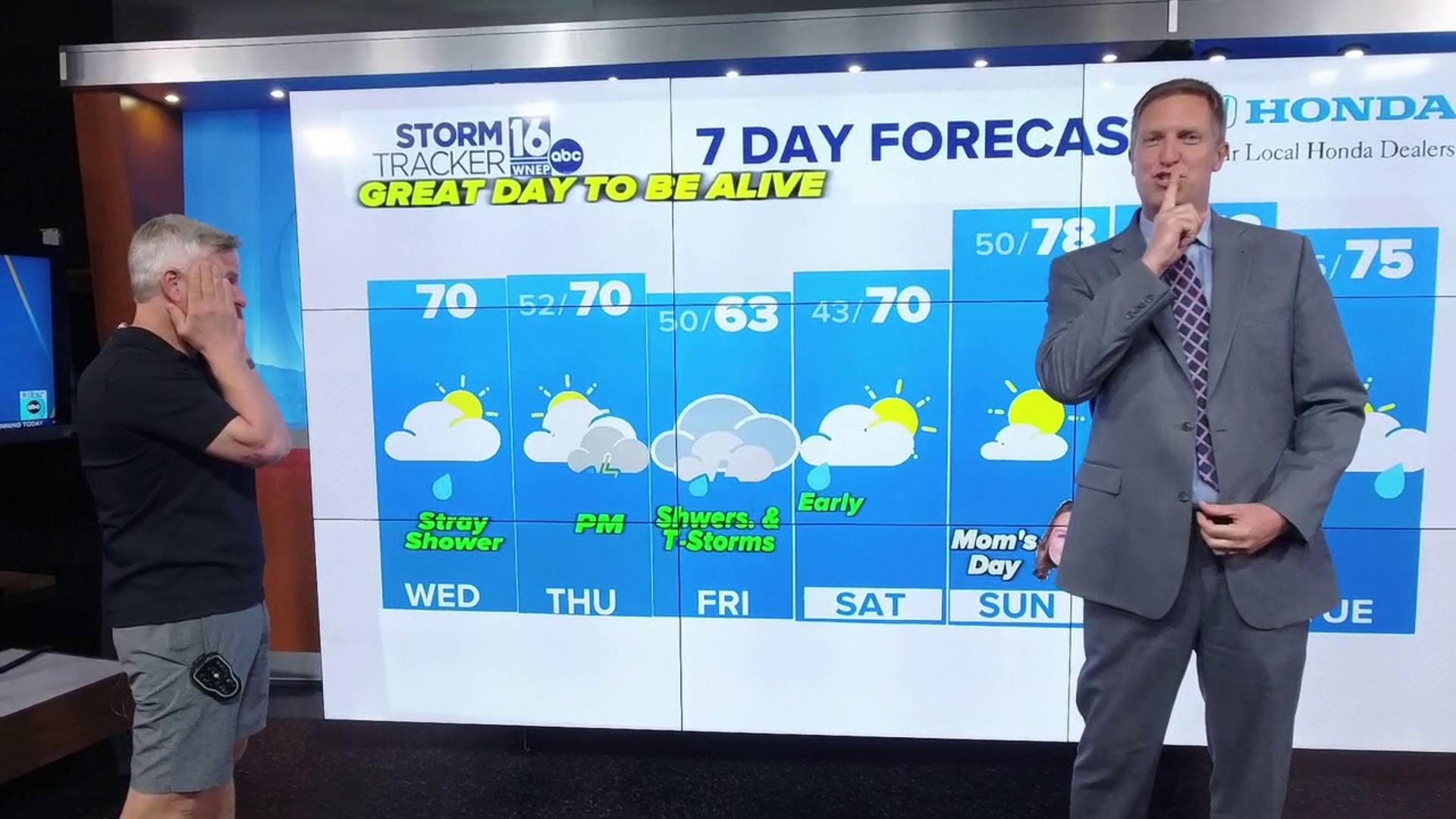 Meteorologist Joe Snedeker takes over the airwaves with this exclusive WNEP+ forecast.