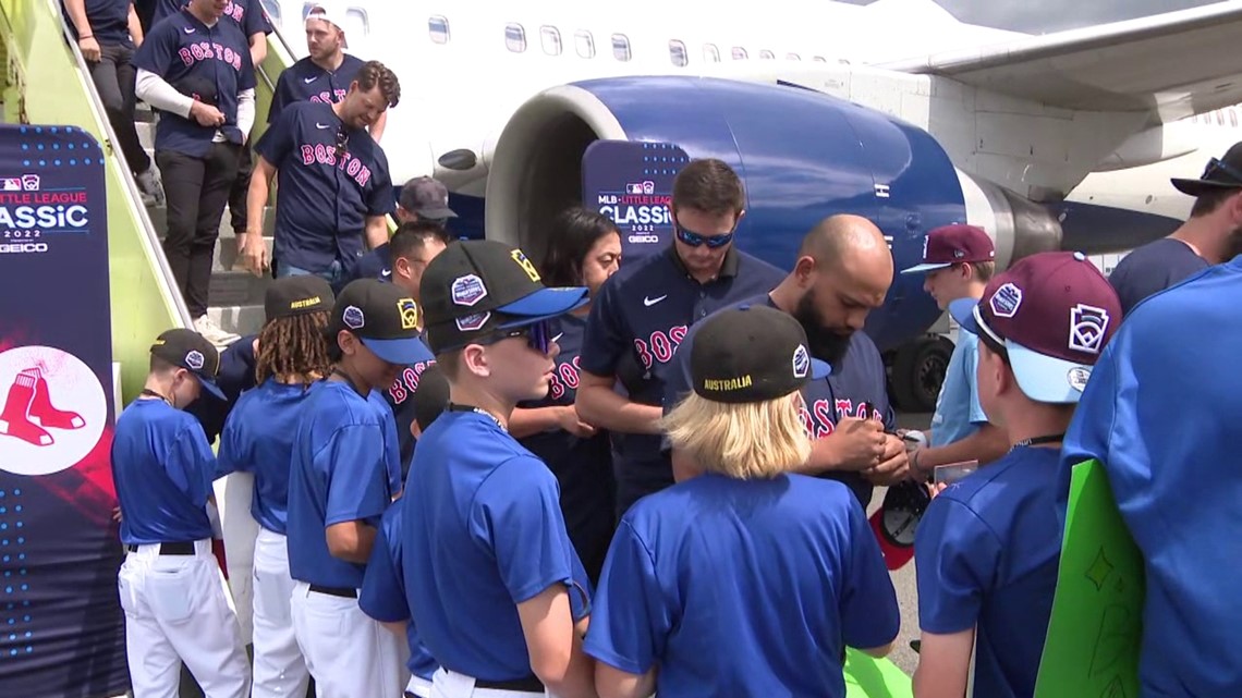 Little League Classic: MLB players embrace fun of Williamsport event