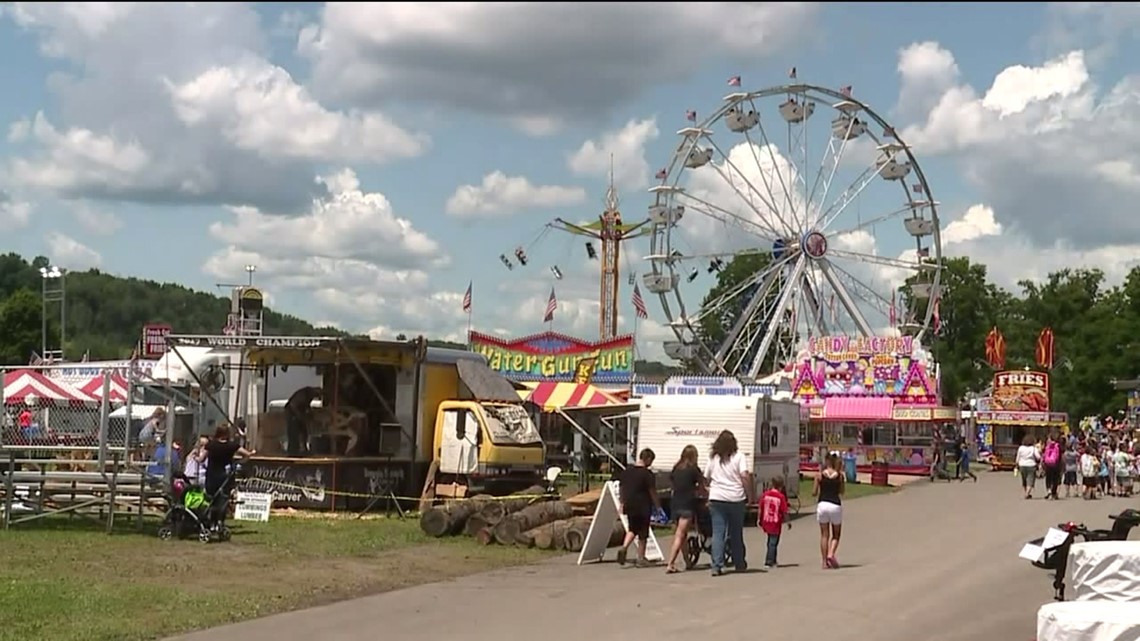 Ideal Weather at the Troy Fair