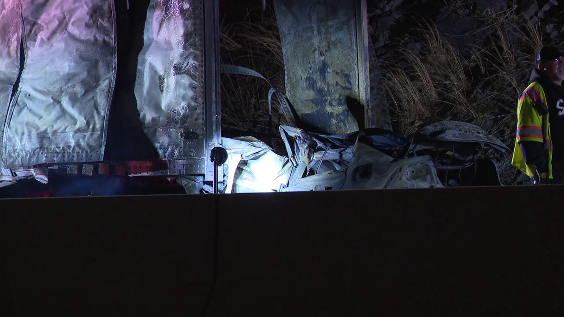 At least one dead after crash along I-476 North in Wilkes-Barre | wnep.com