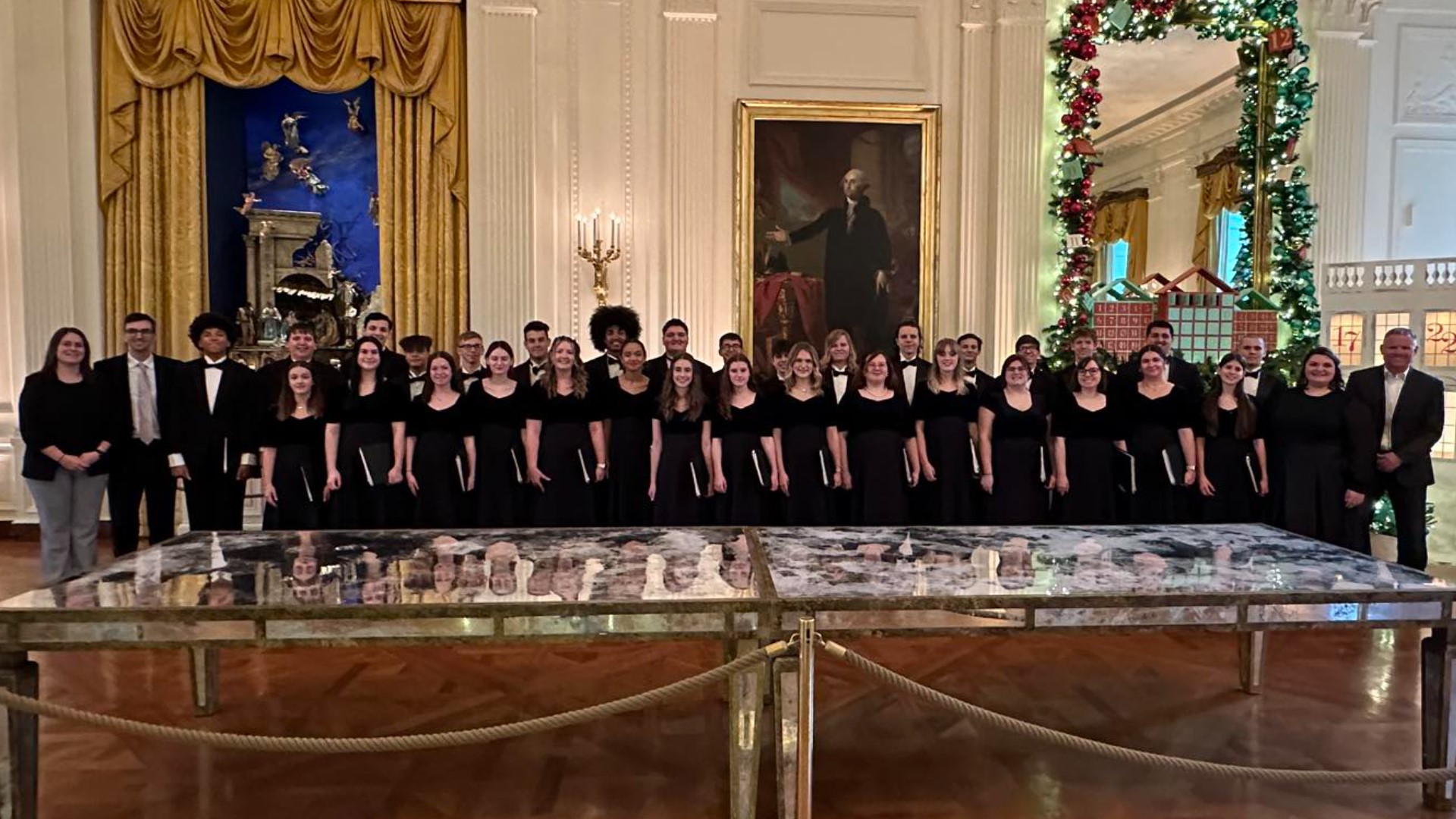 The trip featured an appearance at the White House, where students sang in front of hundreds of visitors and staff members.