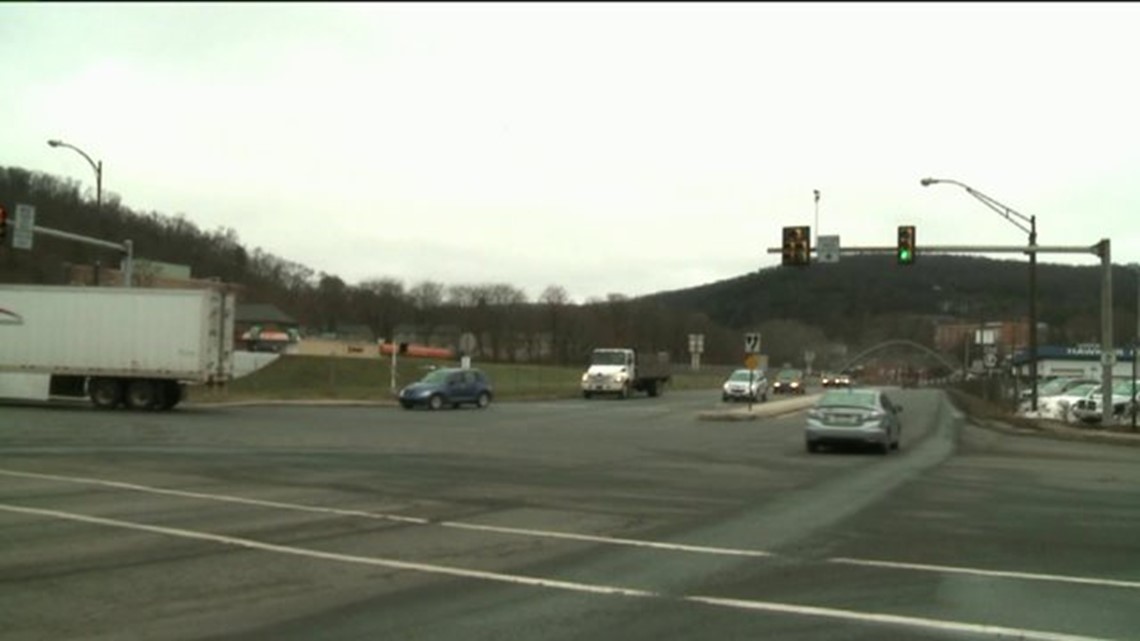 Traffic Lights To Be Repaired at Busy Intersection in Danville