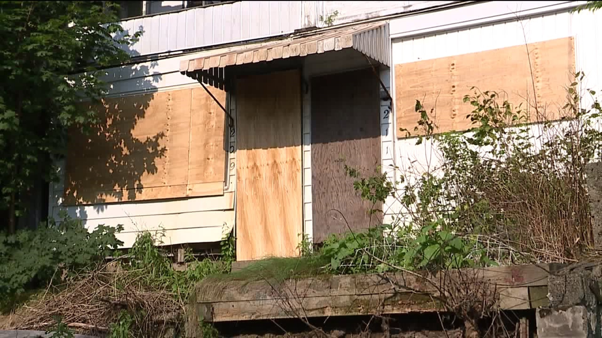 National Guard Boarding up Abandoned Homes in Shamokin to Combat Drug Use
