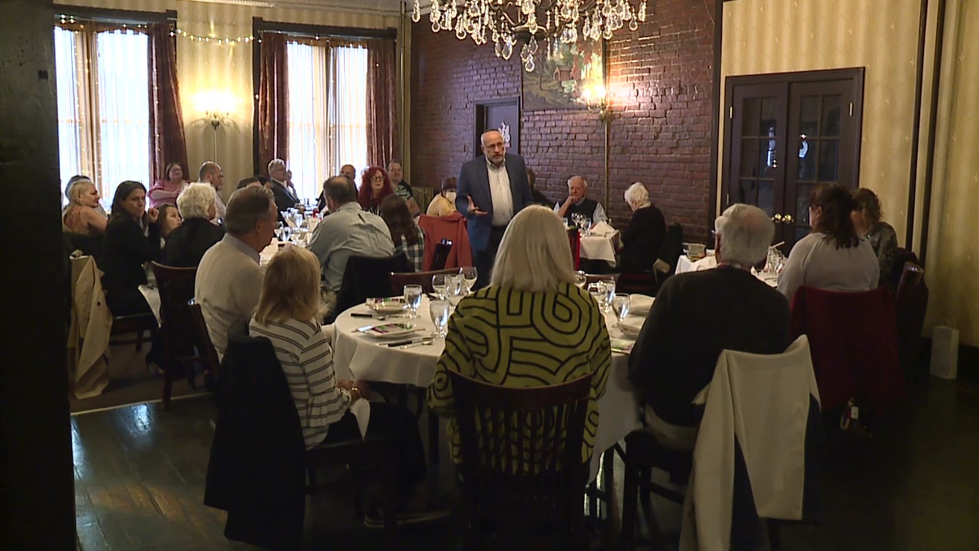 Congregation Beth Israel hosted the community Seder at the Hotel Wayne.