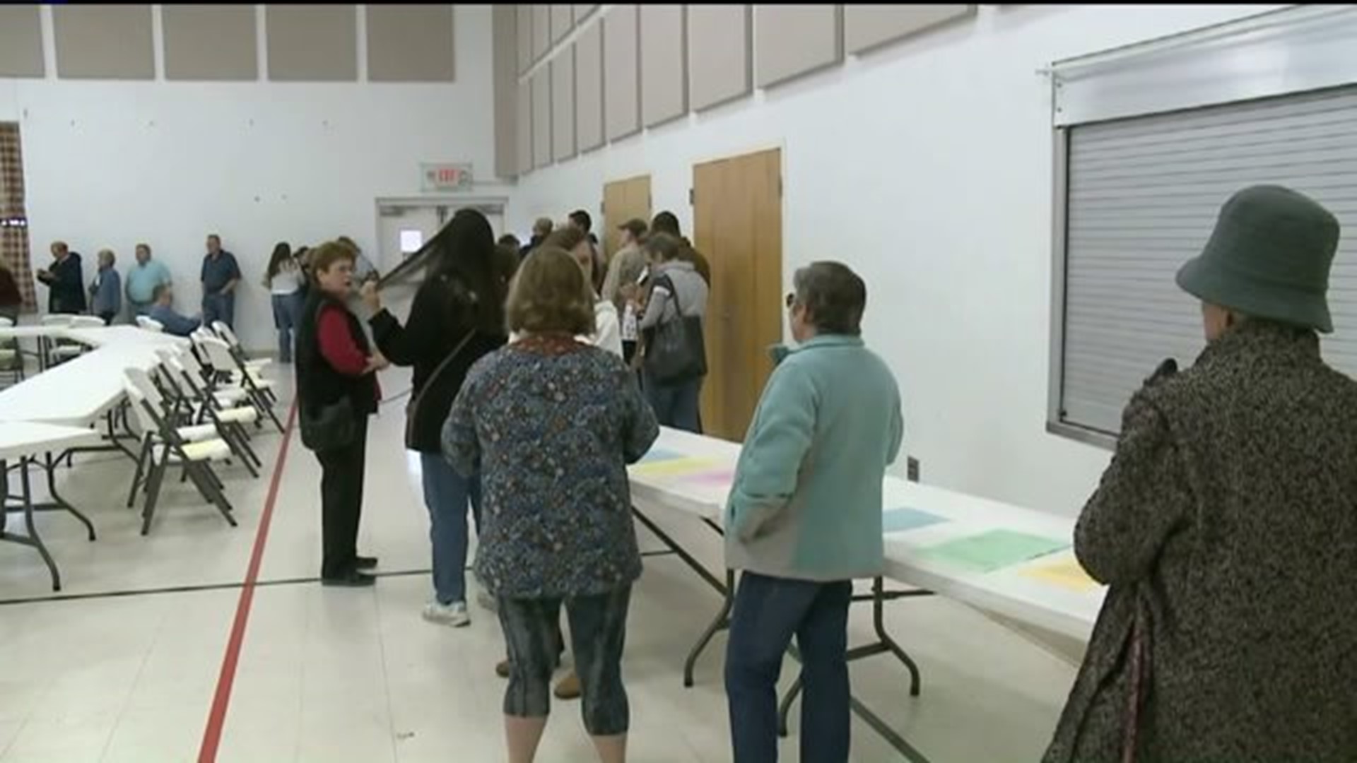Voters Wait to Vote in Montour County
