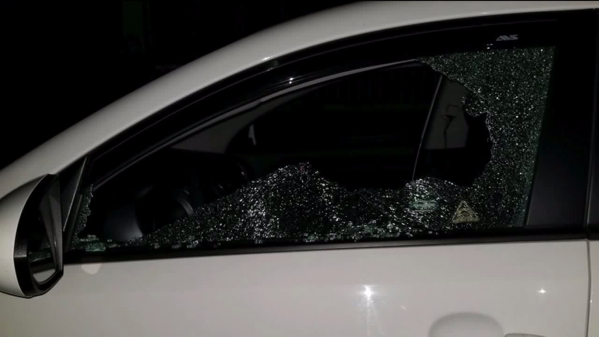 Vandals Smash Car Windows in Sunbury