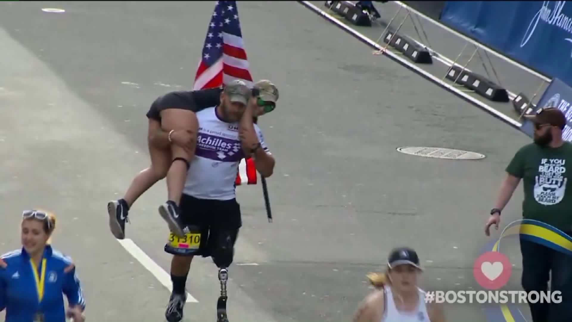 Veteran's Inspirational Marathon Finish Goes Viral