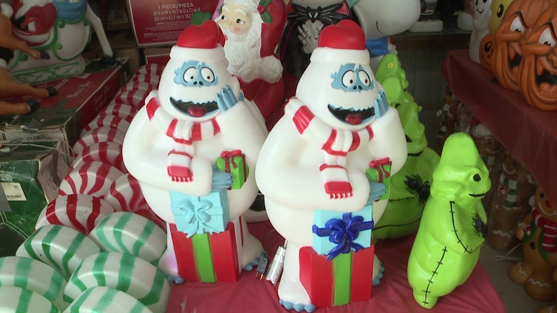 Holiday blow mold auction in Lackawanna County - Vimarsana News
