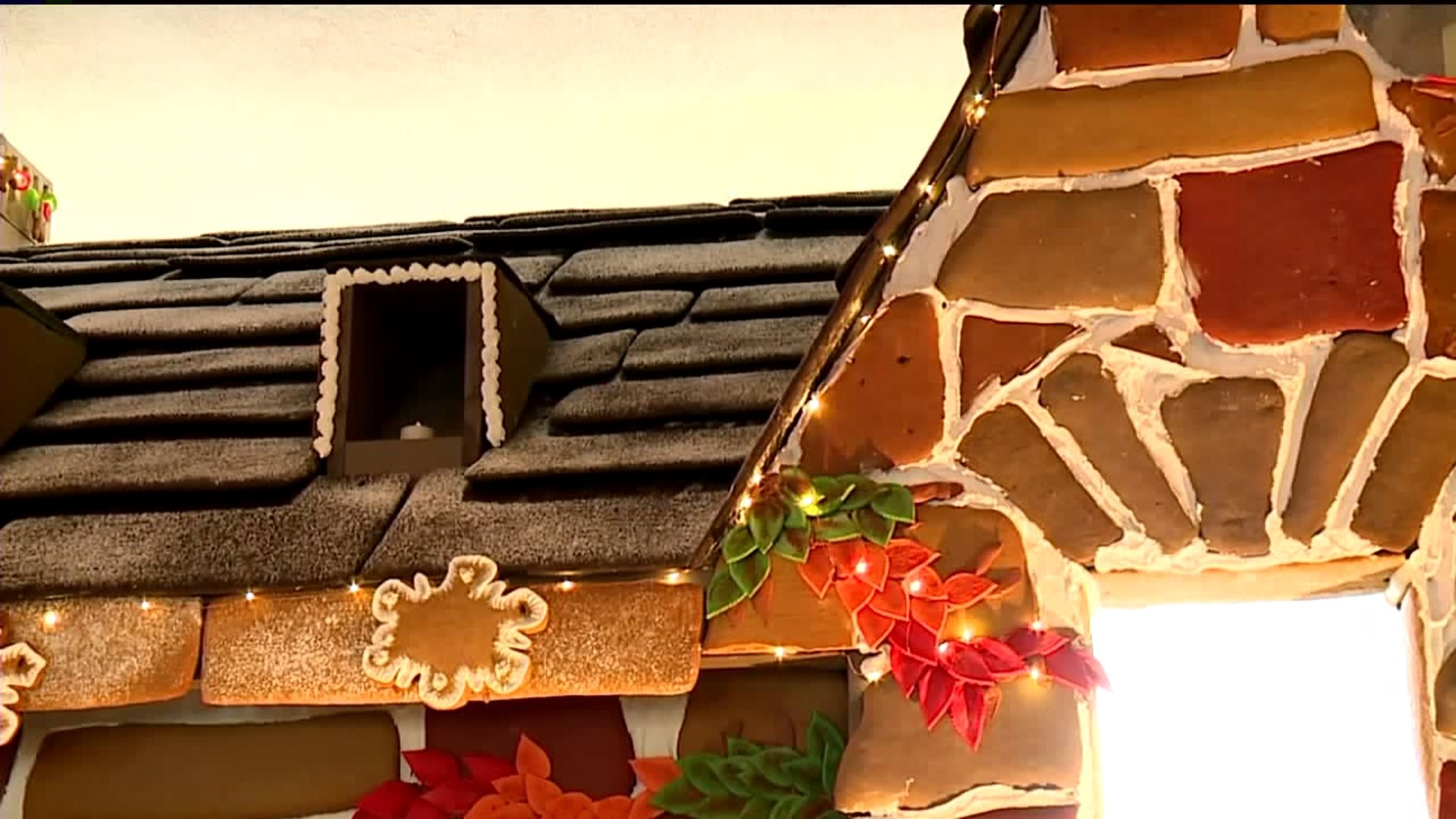Life-Size Gingerbread House Returns to Skytop Lodge