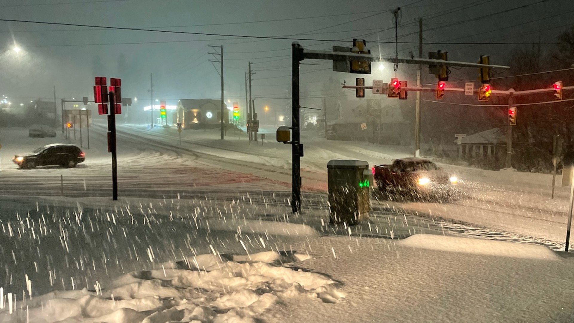 Newswatch 16's Amanda Eustice is out in the snow Tuesday morning to show us what it's like at the intersection of where Routes 196, 611 and 940 meet in Mount Pocono.