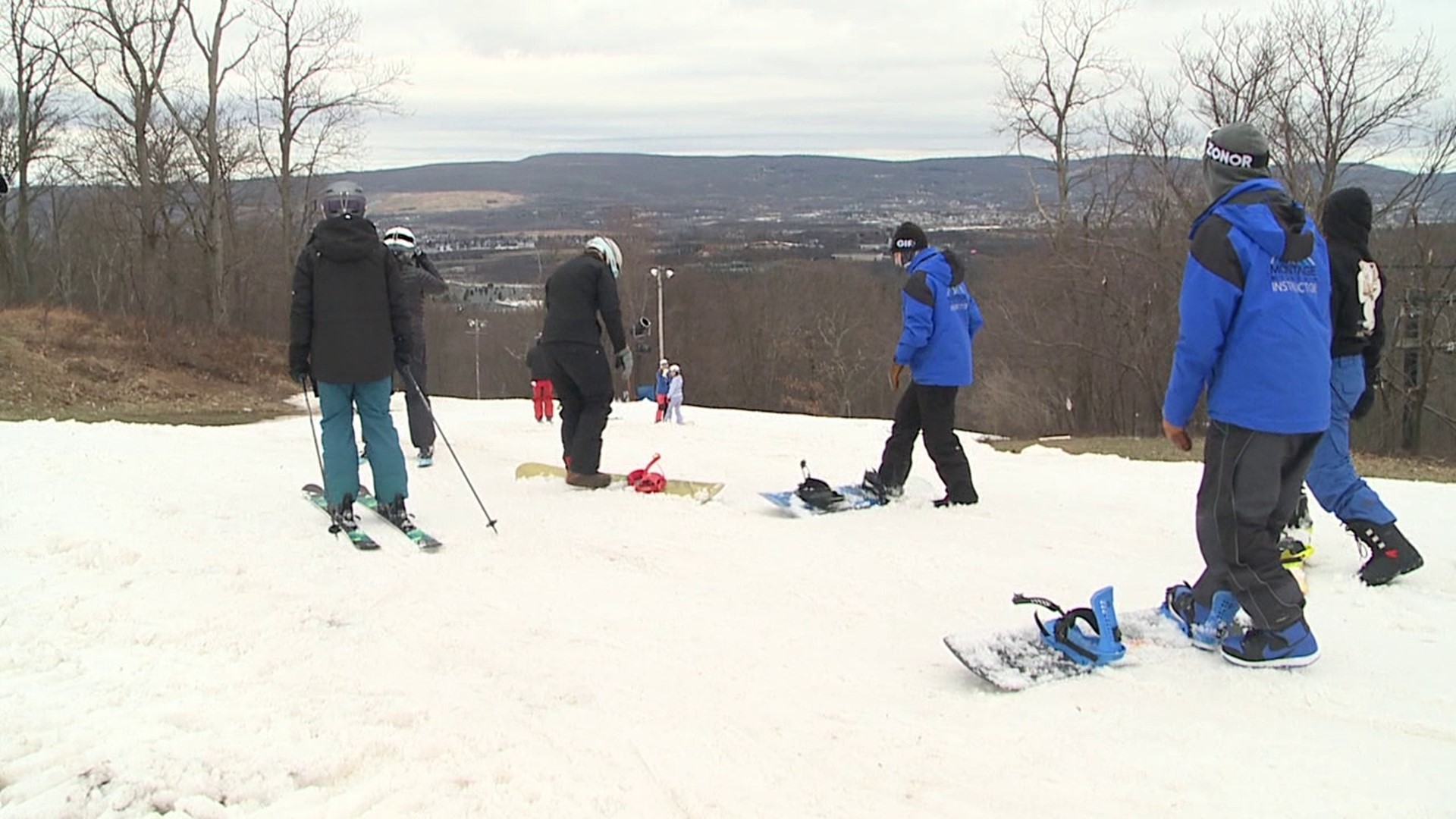 Skiers took advantage of the last day of the season at the resort along with a good cause.