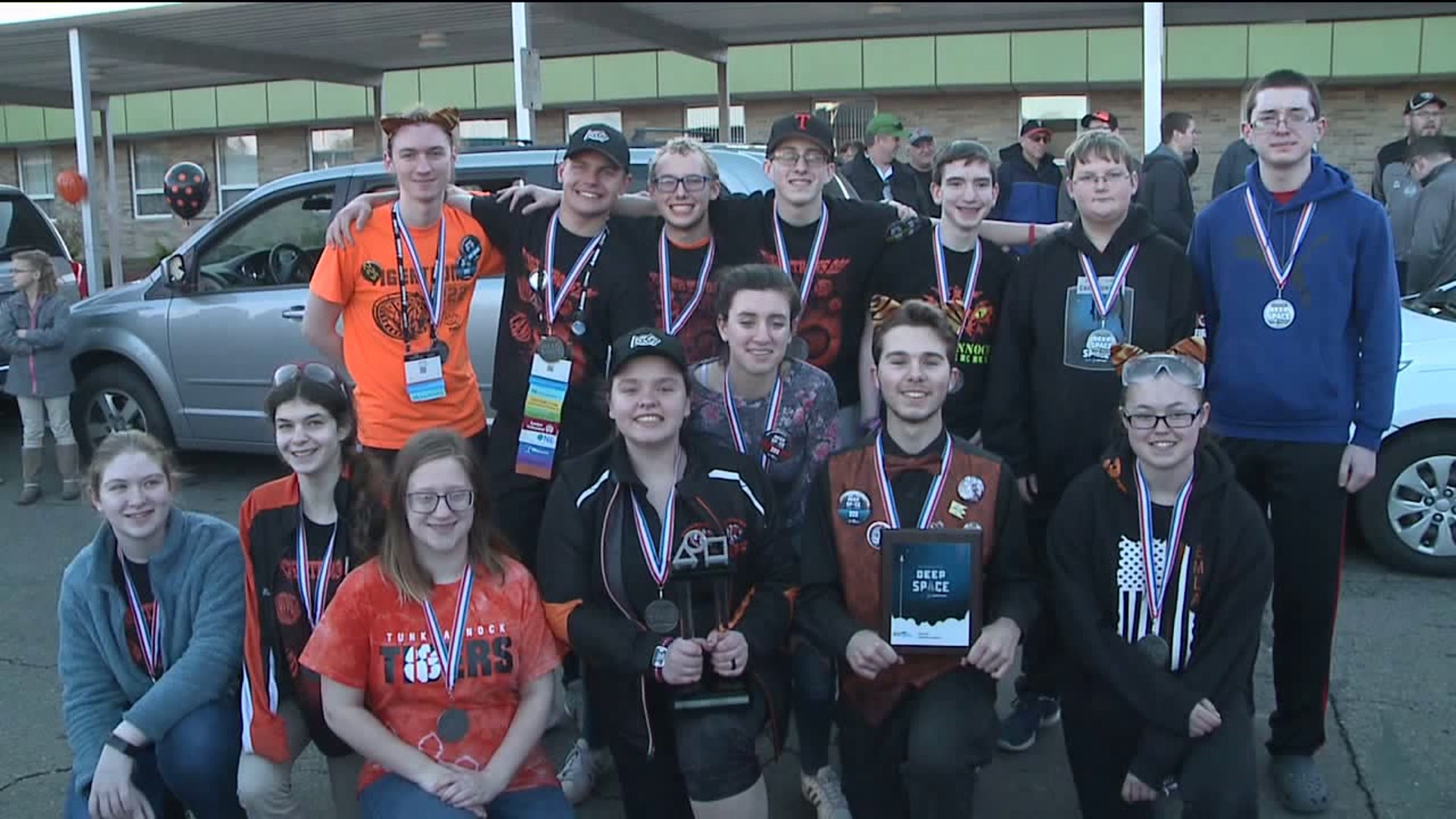 Tunkhannock Area High School Robotics Team Finishes Second in Division in World Competition