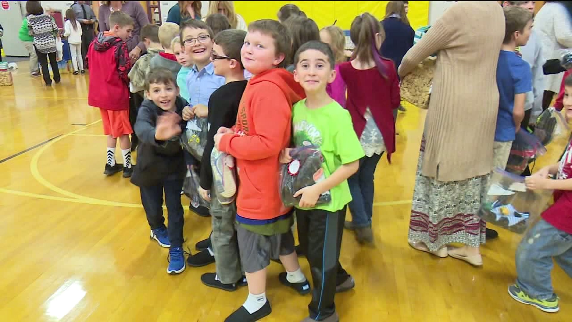Hundreds of Students in Wayne County Receive New Shoes