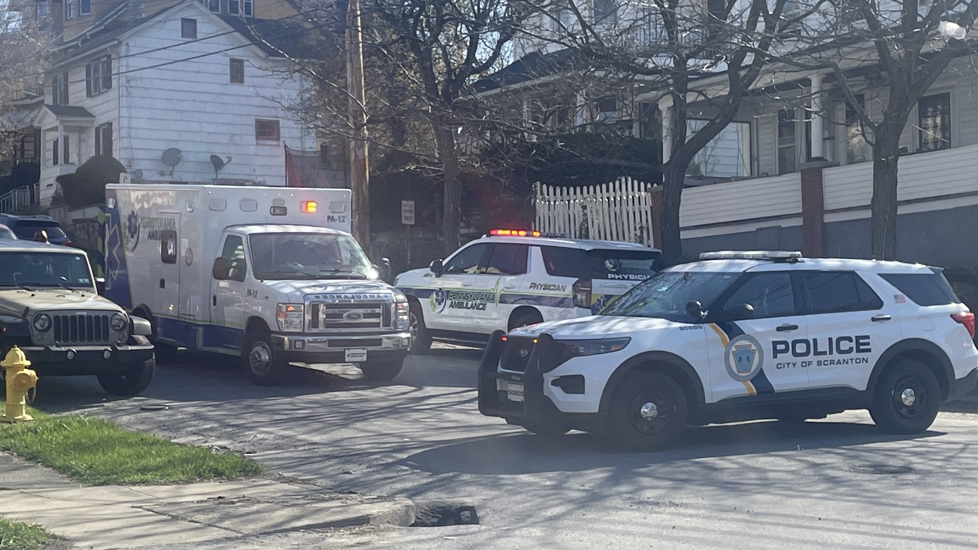 Scranton police took a suspect into custody on Prescott Avenue Thursday morning.