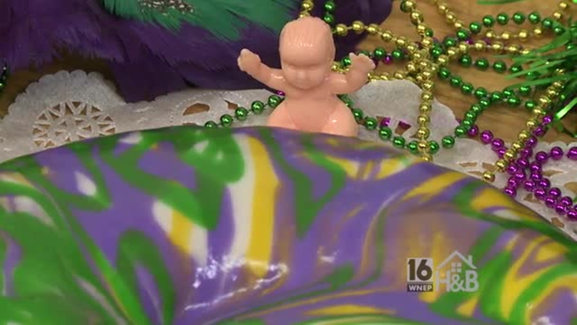 Mardi Gras King Cake