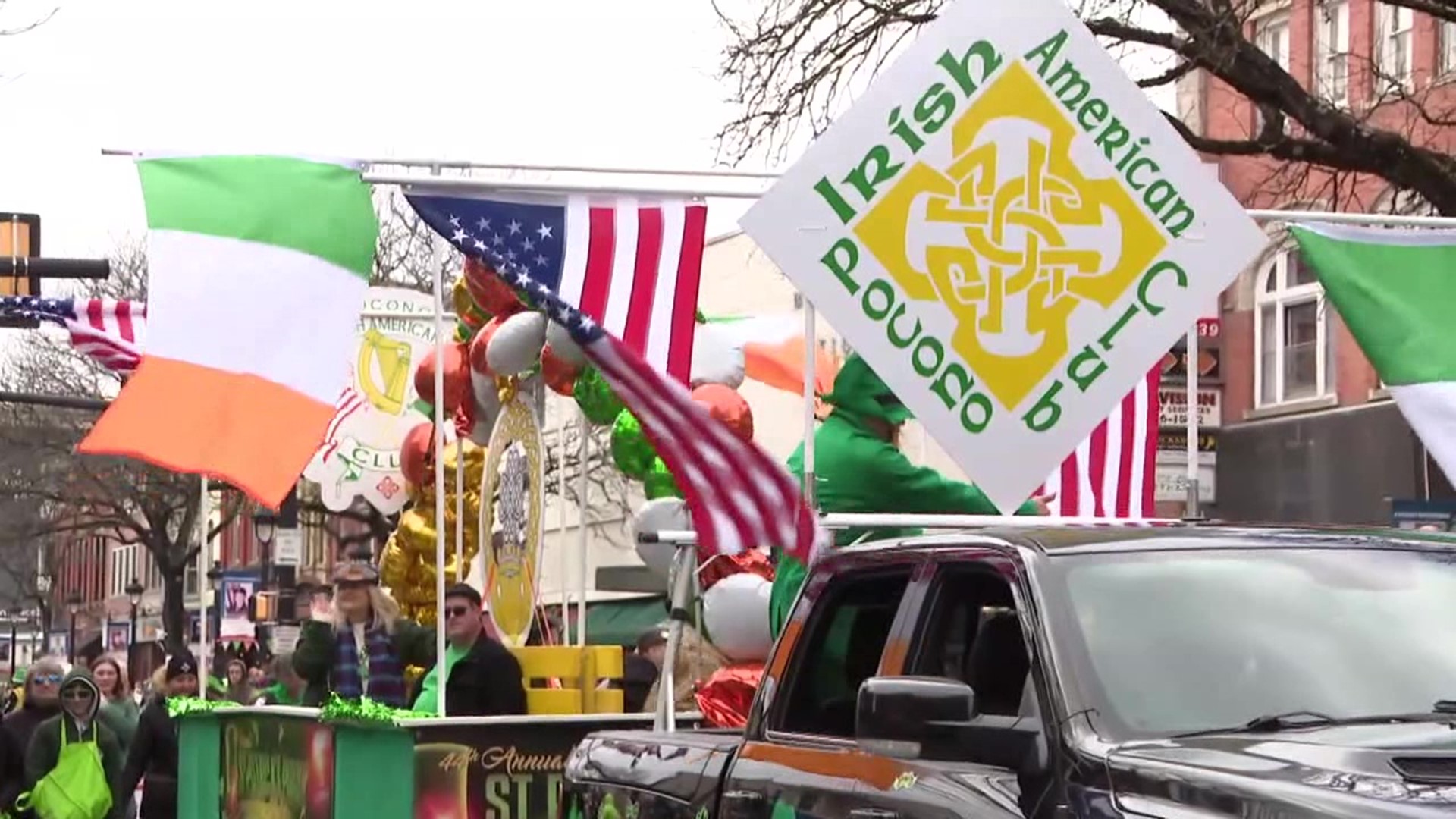 Newswatch 16's Emily Kress shows us how businesses in Stroudsburg are gearing up for the rush of the Irish.