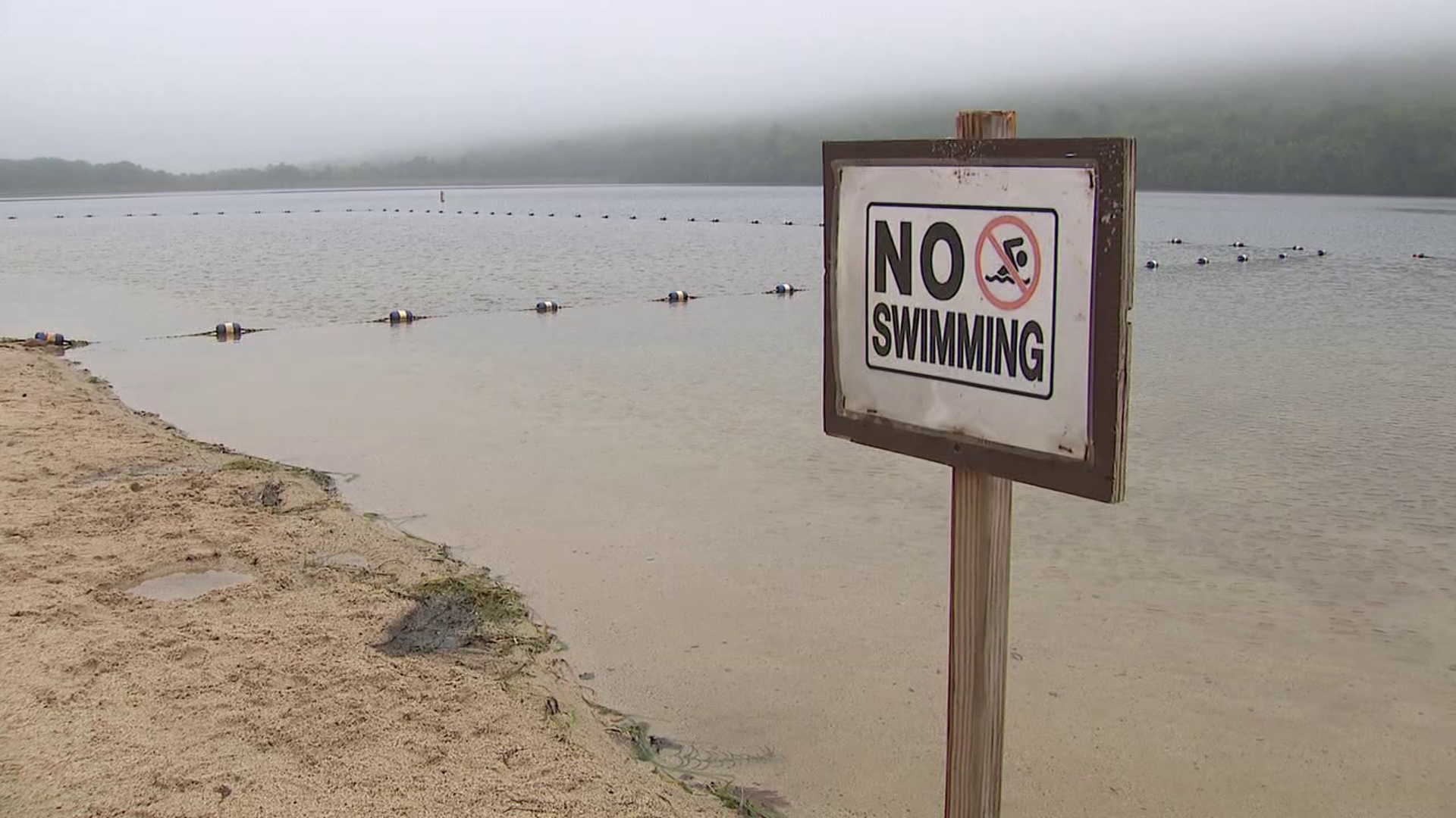Lack of lifeguards means no swimming at Mauch Chunk Lake Park for Labor Day weekend