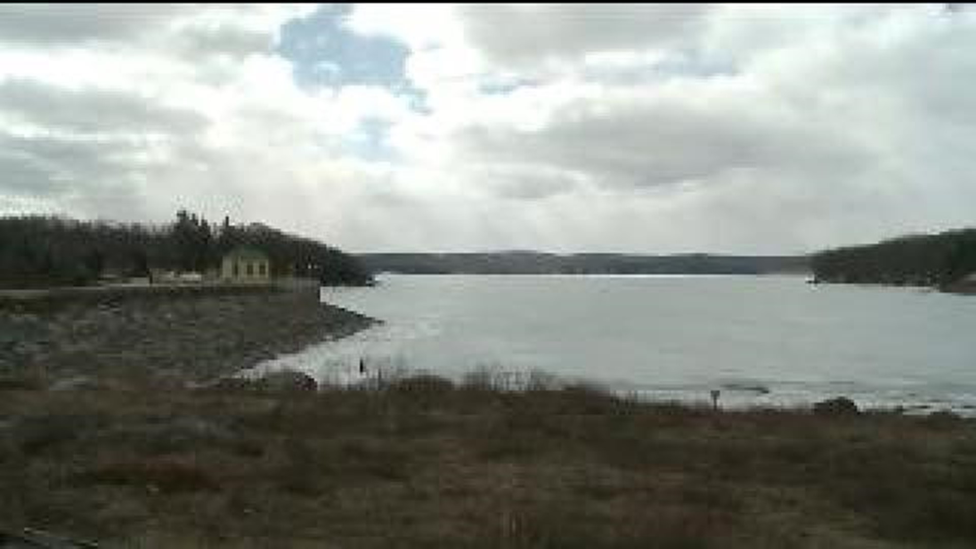 Winter's Icy Grip Remains on Lake Wallenpaupack