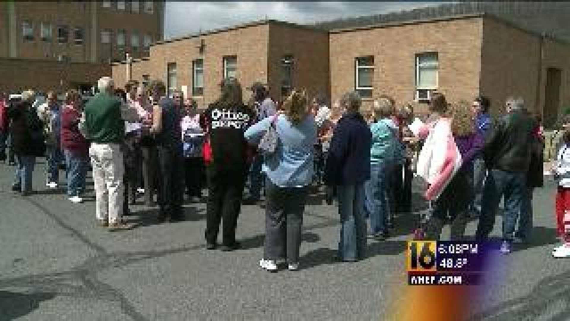 Workers React to Hospital Closure