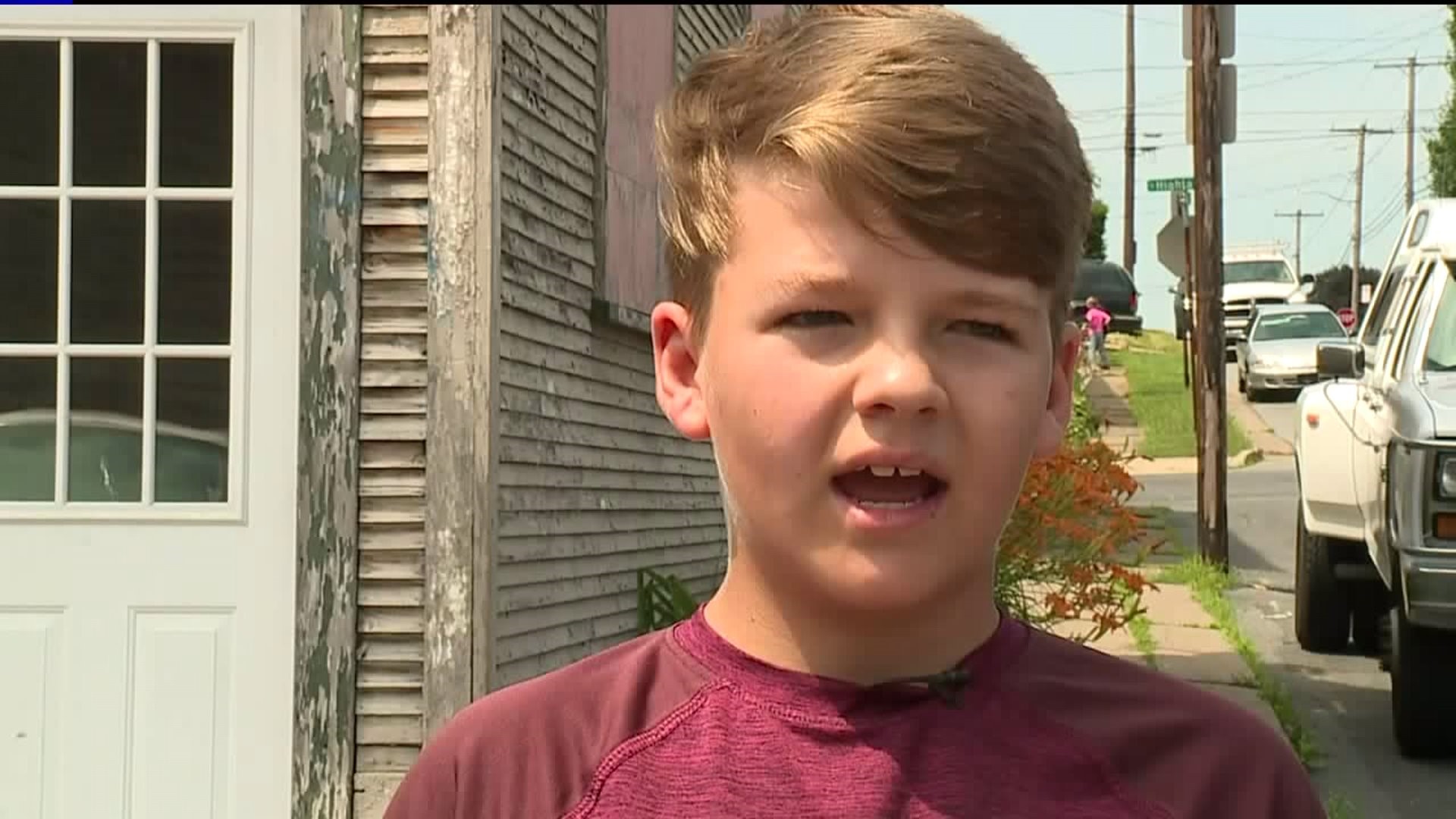 10-year-old Boy Hides from Burglar, Calls 911