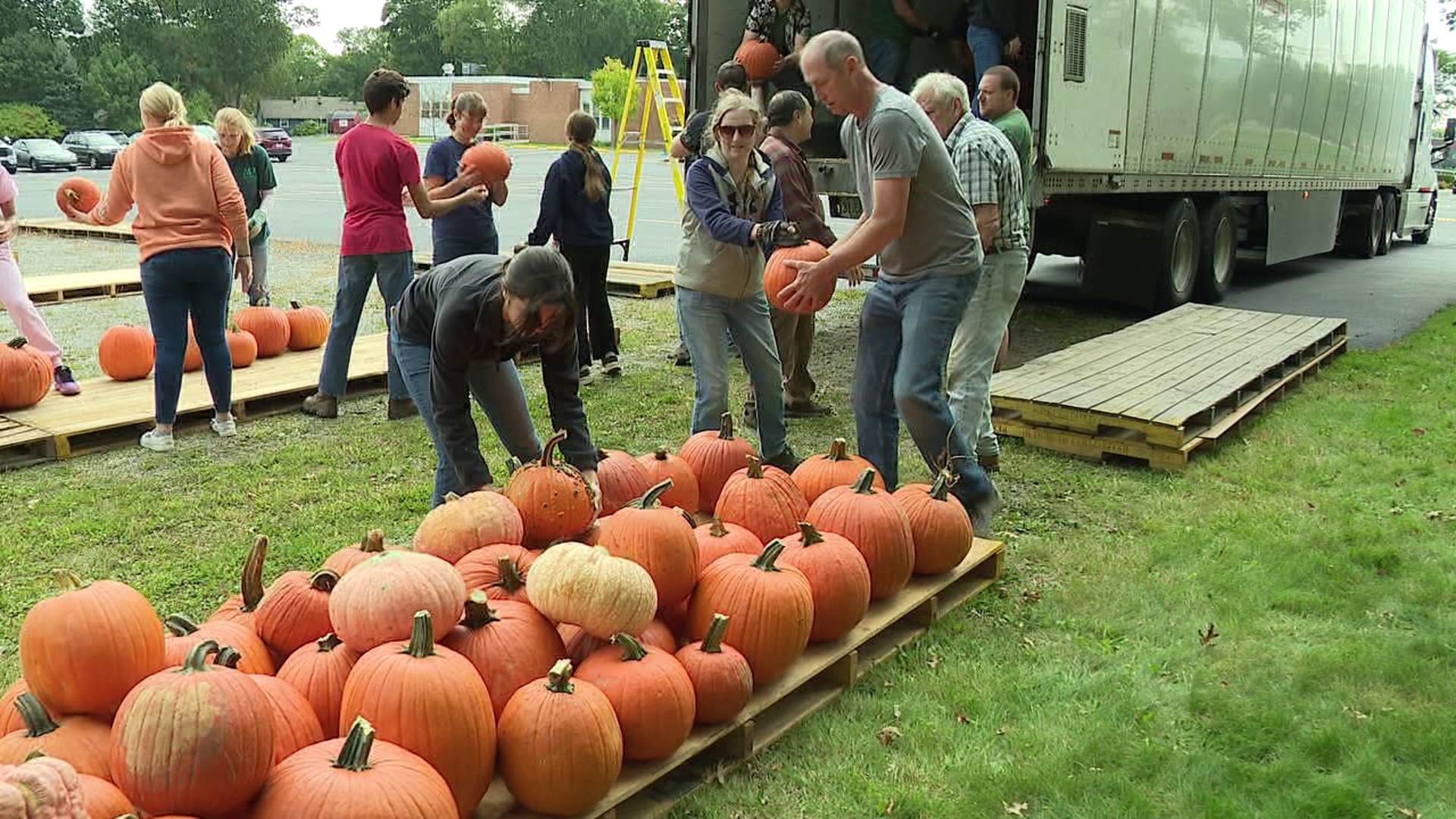 Beginning Sunday, thousands of pumpkins will be for sale at Clarks Summit United Methodist Church, benefitting the Appalachia Service Project.