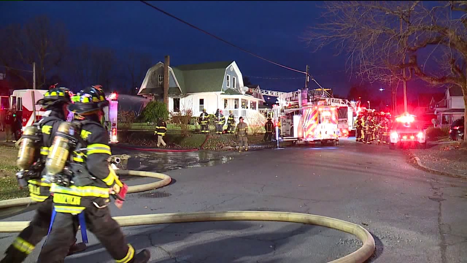 Fire Damages Home in Avoca