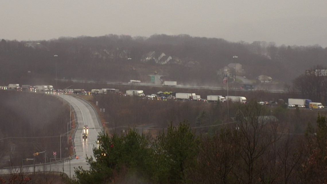 Multi-vehicle crash tying up traffic on Interstate 81 in Moosic | wnep.com