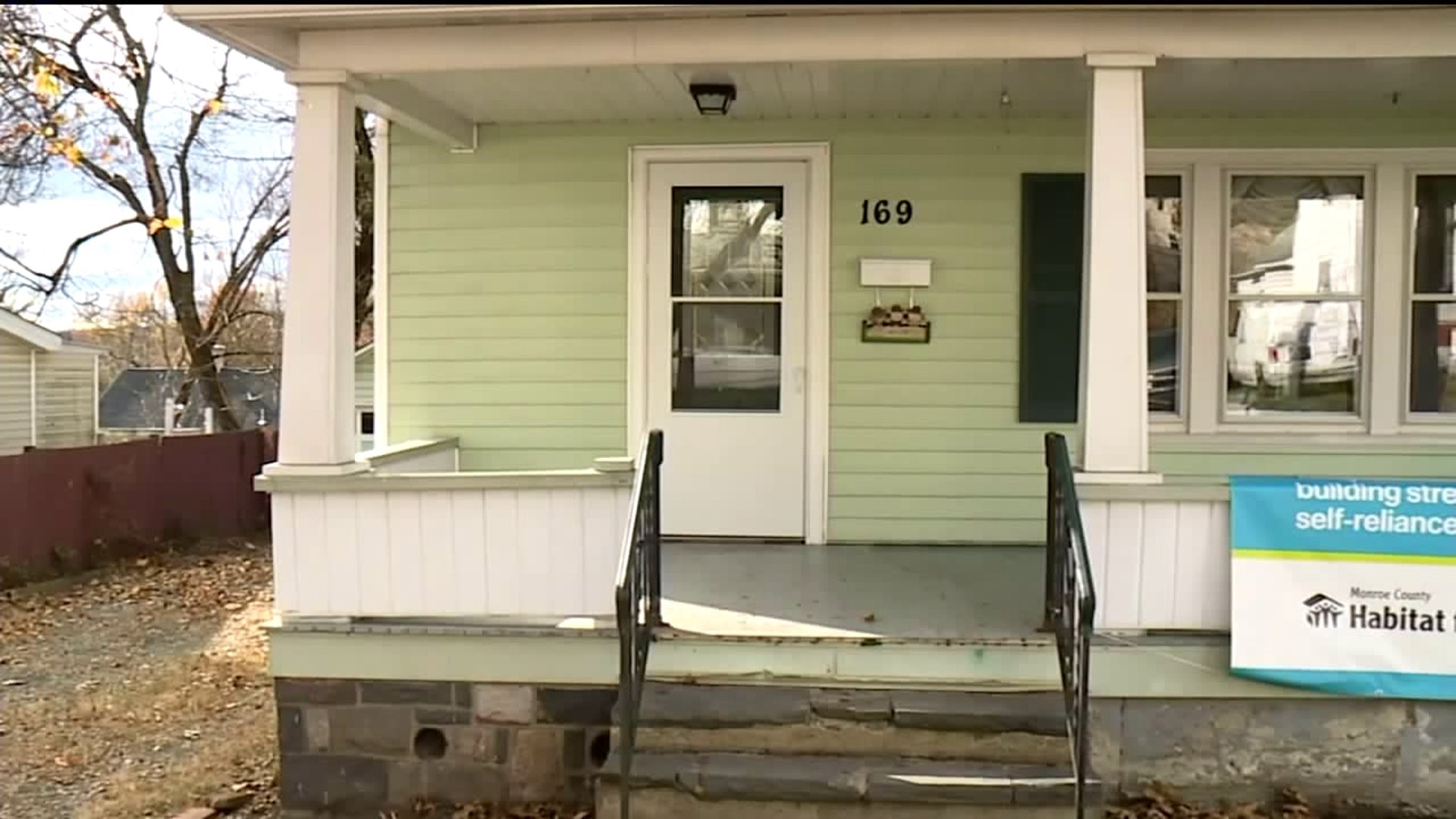Family Moves into New Home for Thanksgiving Thanks to Habitat for Humanity